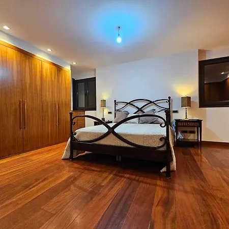 Hotel Mirador La Jirafa - 638a Oviedo