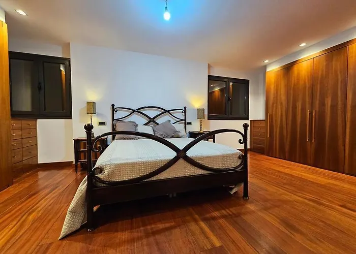 Hotel Mirador La Jirafa - 638a Oviedo